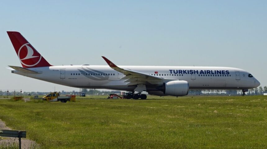Türk Hava Yolları Airbus A350