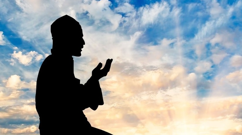 Sela ile Ezan arası Dua
